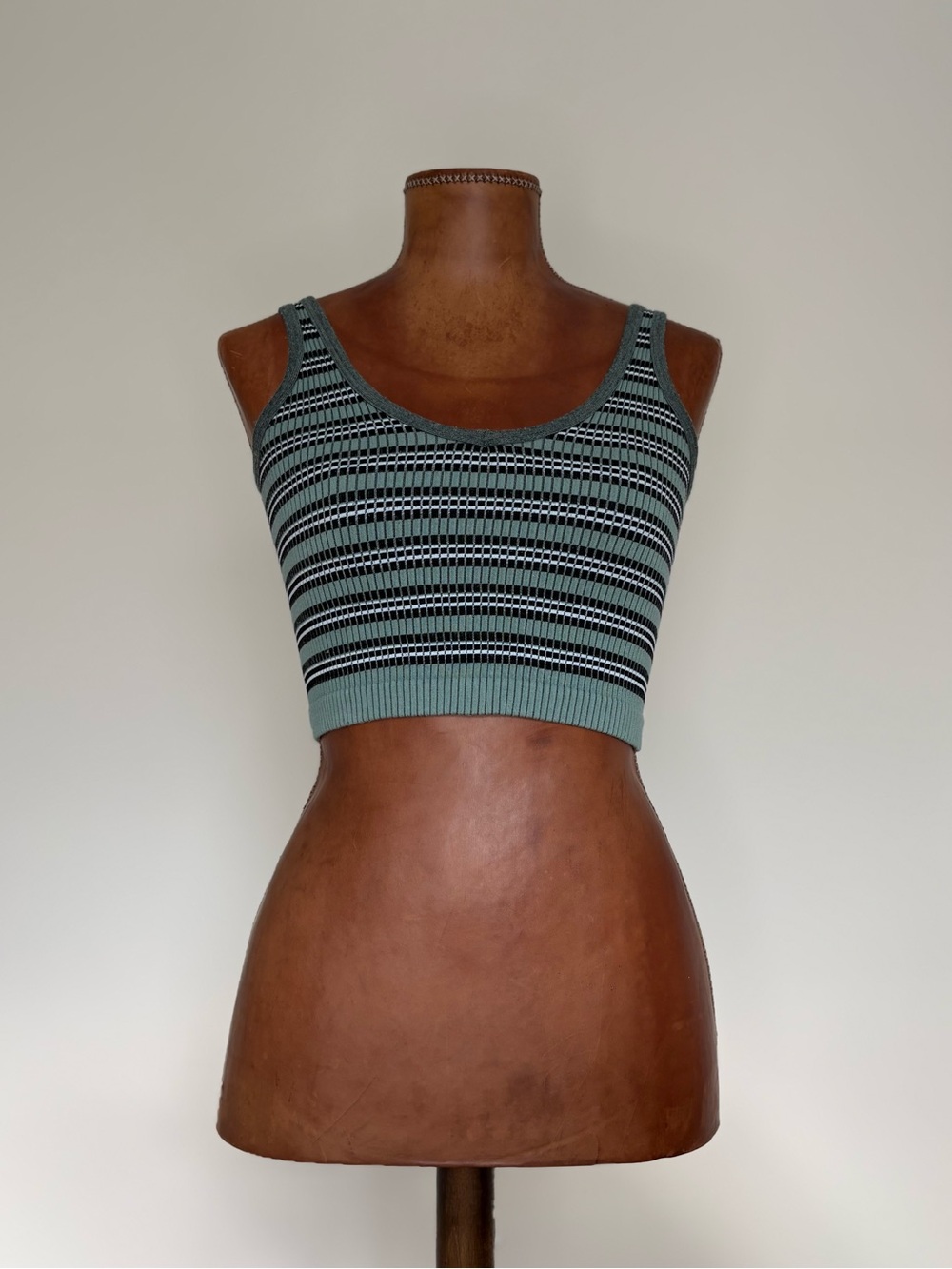 Urban Outfitters Out From Under Seamless Ribbed Cropped Tank Top